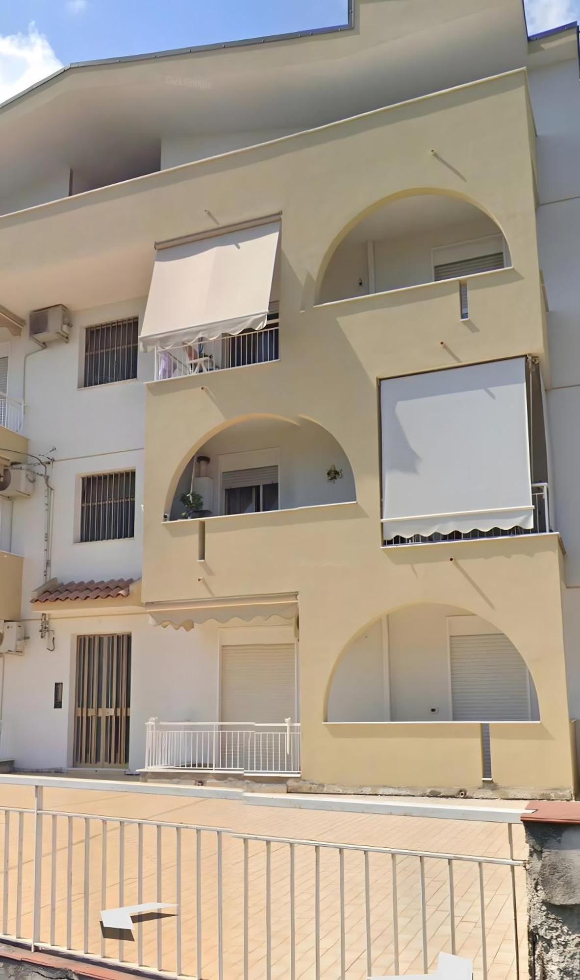 Chiara Home Apartment Giardini-Naxos Kültér fotó